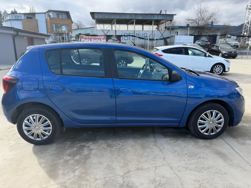 Dacia Sandero 100000km/Benzin-Gaz/, снимка 4 - Автомобили и джипове - 53442385