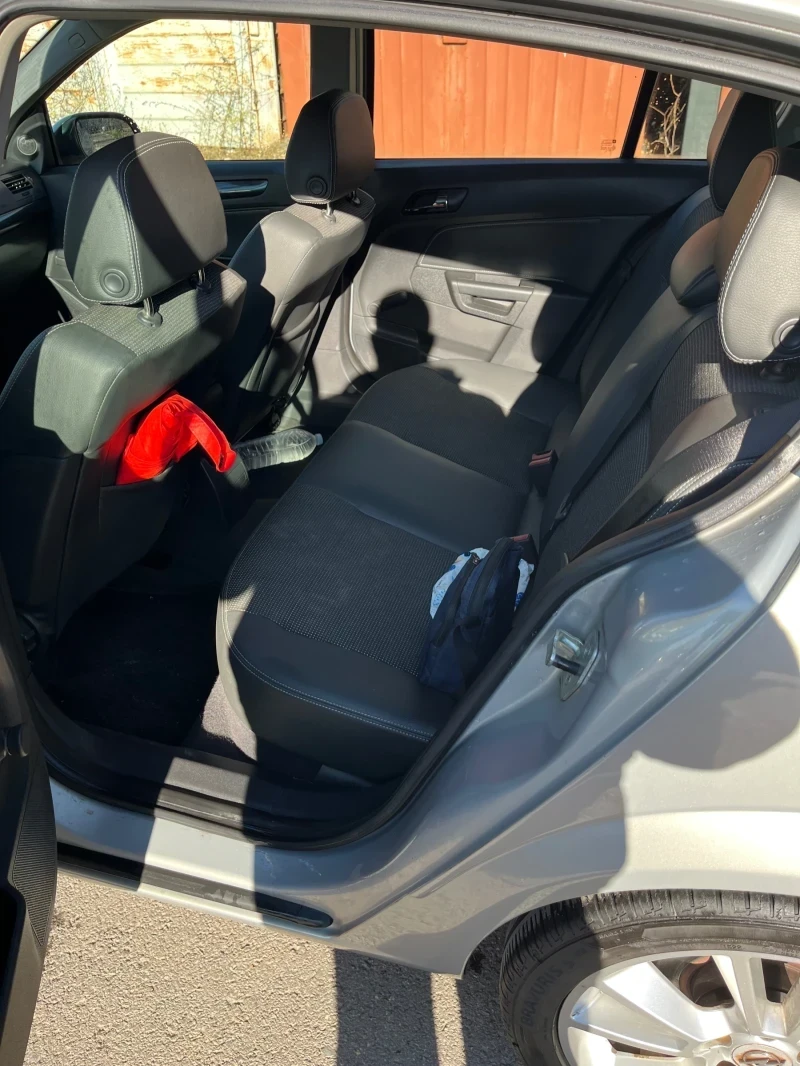 Opel Astra 1.7 CDTI COSMO, снимка 7 - Автомобили и джипове - 52770392
