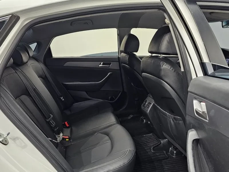 Hyundai Sonata New Rise 2.0 Style, снимка 11 - Автомобили и джипове - 53370112