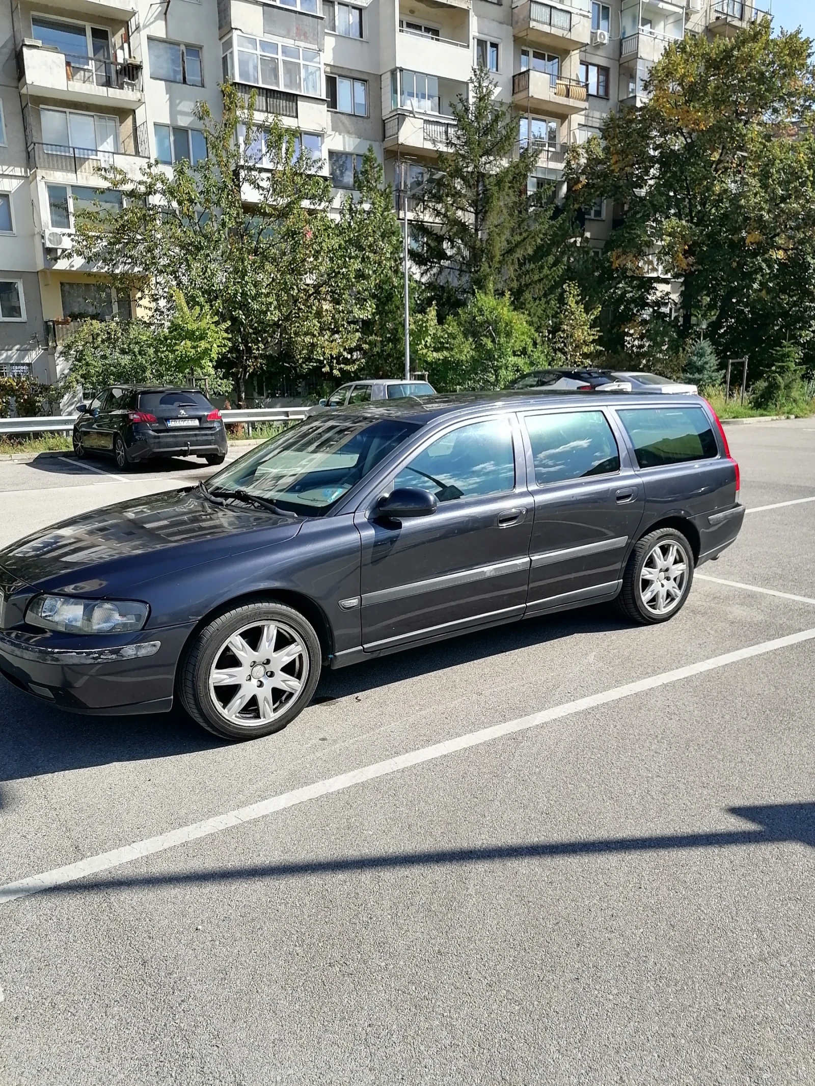 Volvo V70 D5 - изображение 5