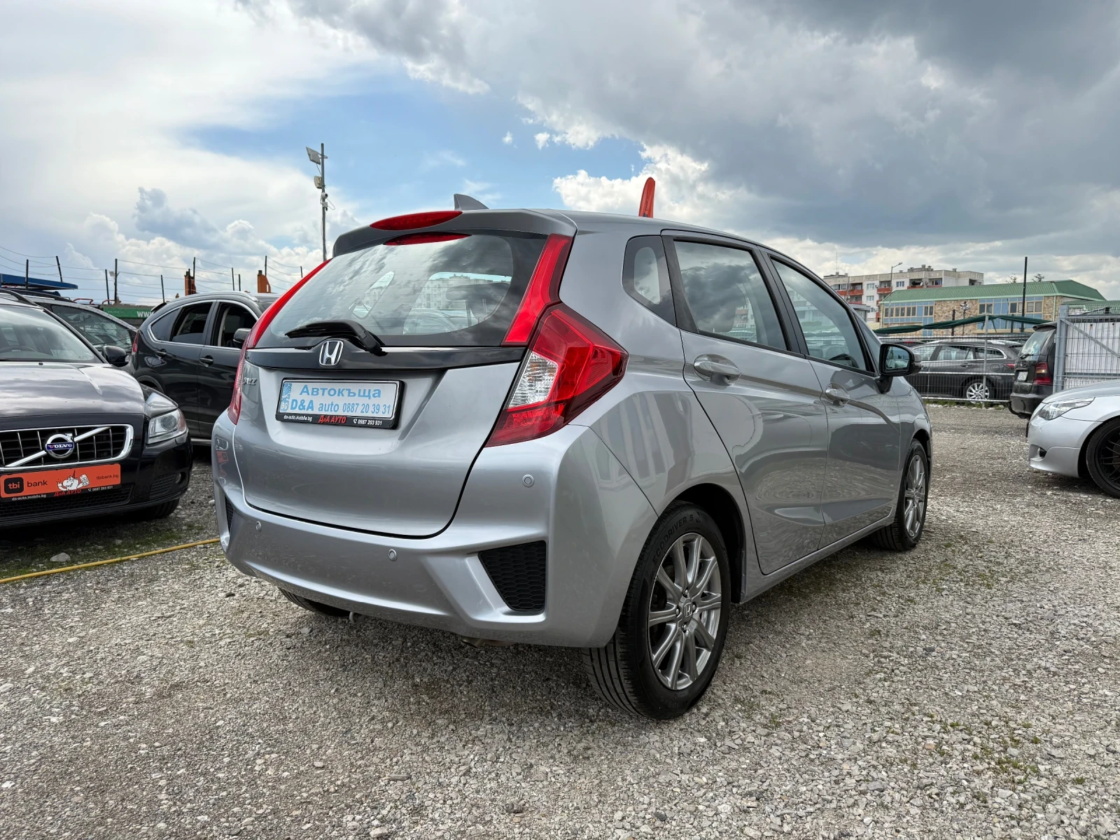Honda Jazz 1.3i 102к.с Швейцария Фейслифт Евро6 - изображение 7