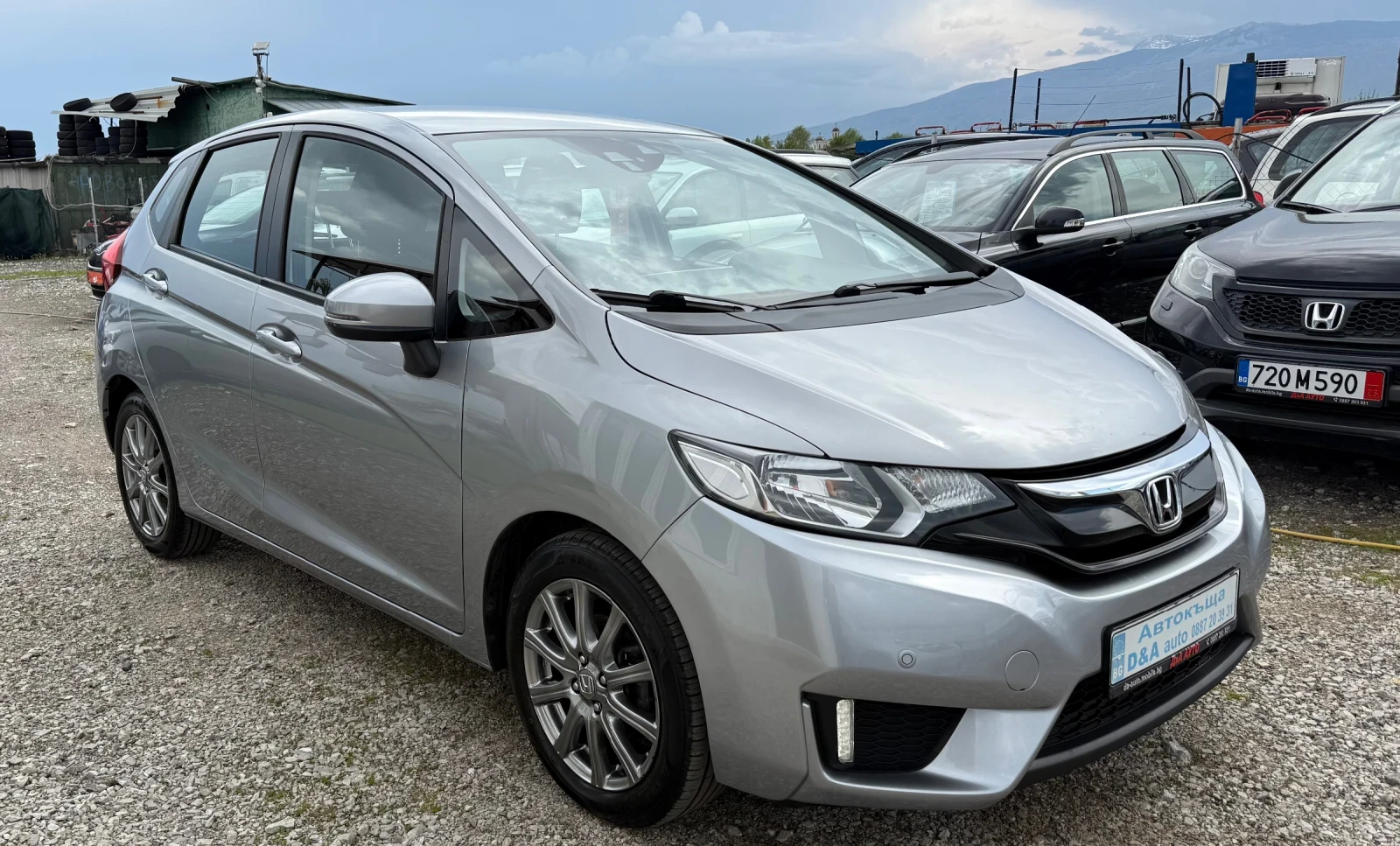 Honda Jazz 1.3i 102к.с Швейцария Фейслифт Евро6 - изображение 4