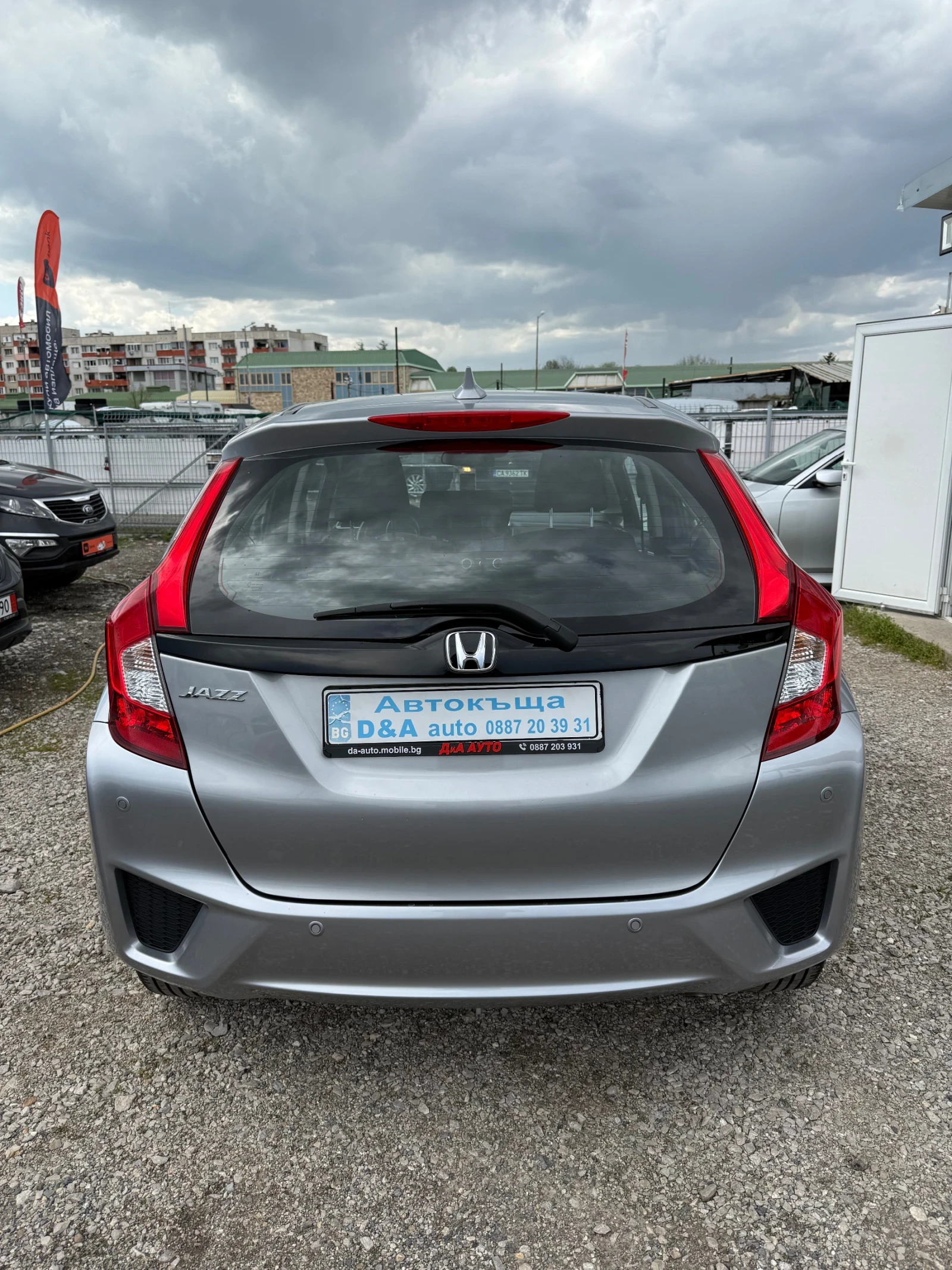 Honda Jazz 1.3i 102к.с Швейцария Фейслифт Евро6 - изображение 8