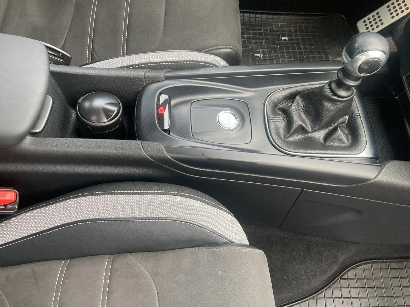 Citroen DS4  - изображение 10