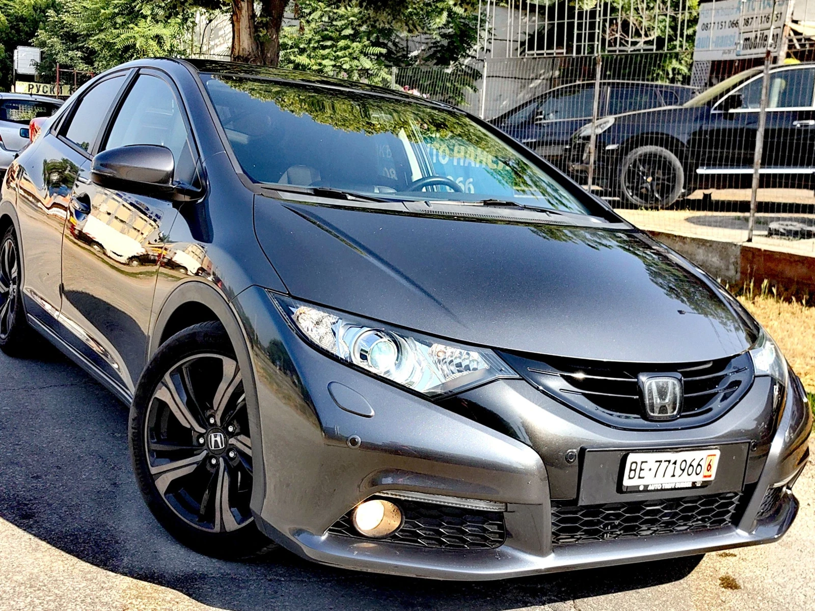 Honda Civic FULL! 1.8 ! КОЖА! СТЪКЛЕН ТАВАН! ДИСТРОНИК! НАВИ!  - изображение 6