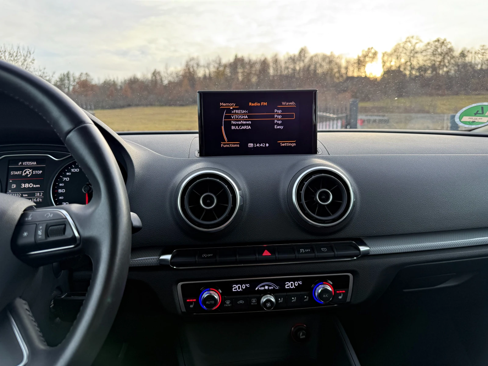Audi A3 2.0 150кс LED НАВИГАЦИЯ - изображение 10
