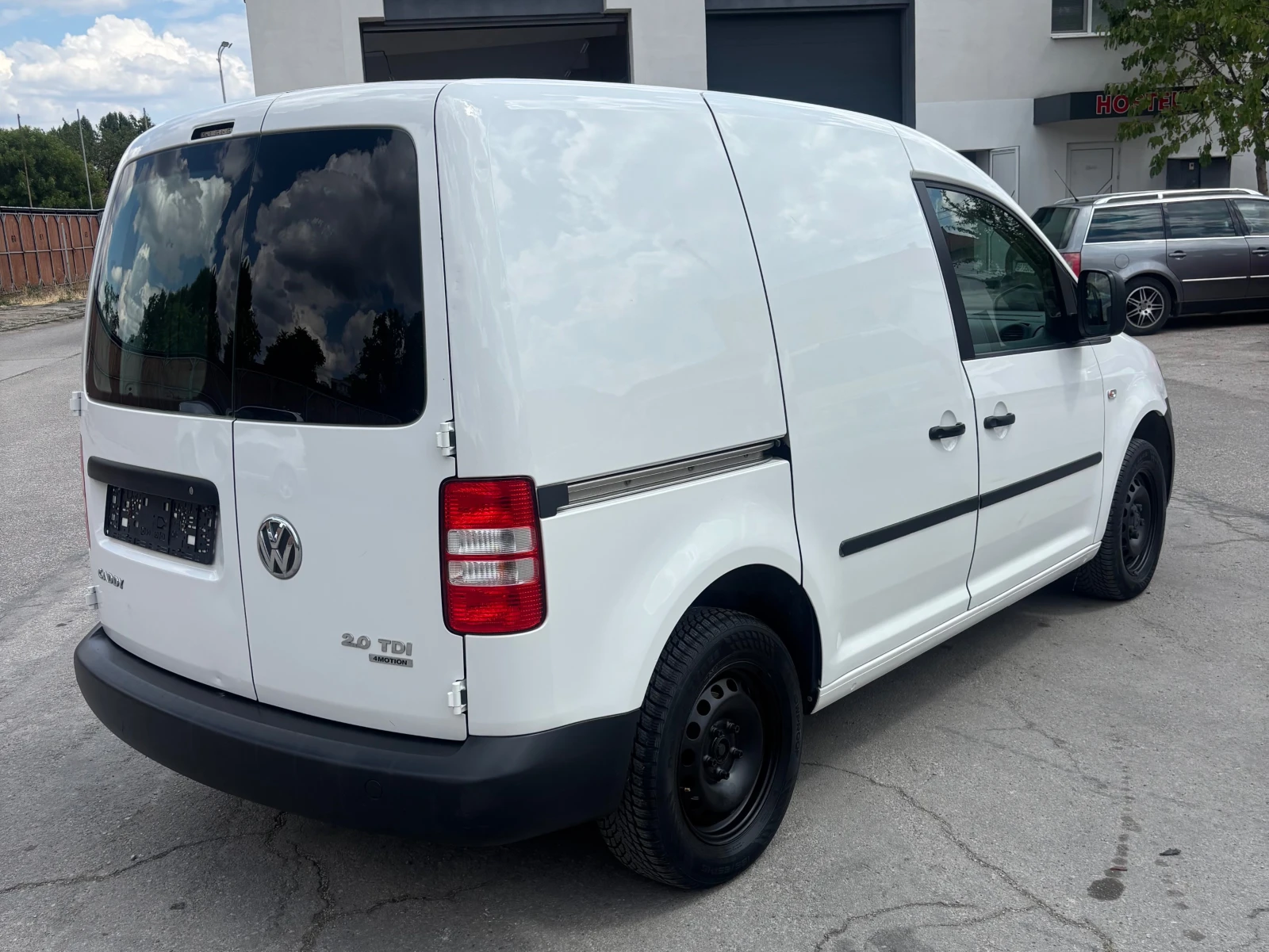 VW Caddy 2.0 TDI - изображение 7