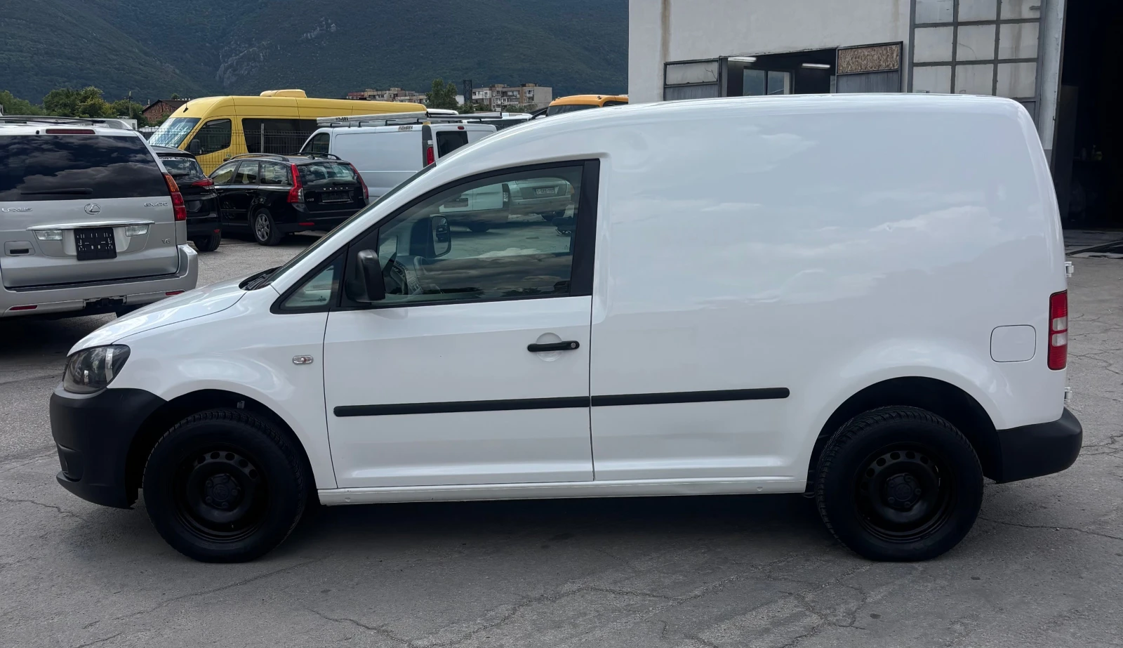 VW Caddy 2.0 TDI - изображение 4