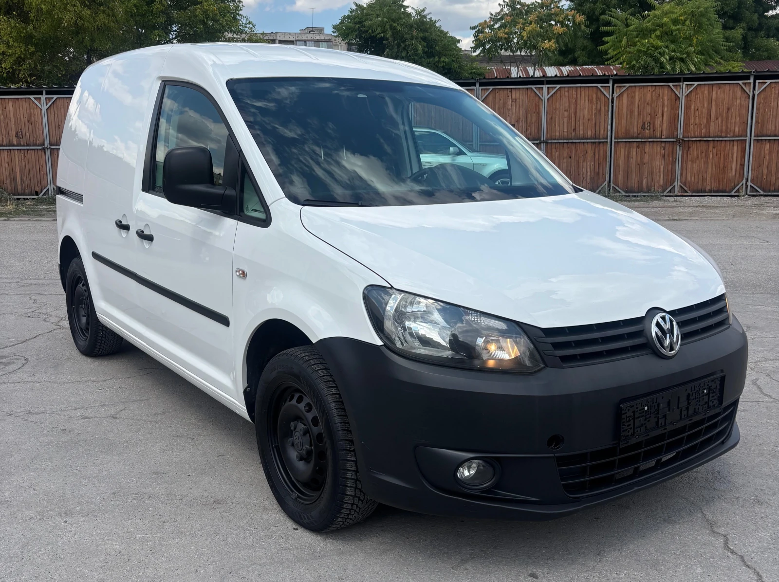 VW Caddy 2.0 TDI - изображение 2
