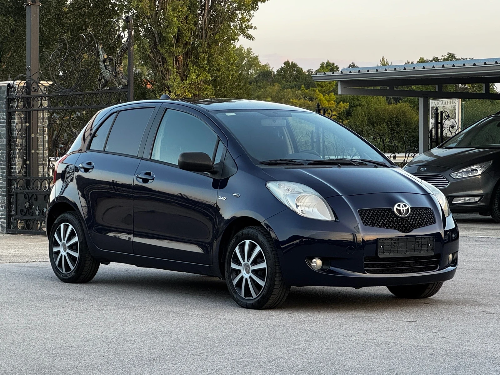 Toyota Yaris 1.4D4D ИТАЛИЯ - изображение 6