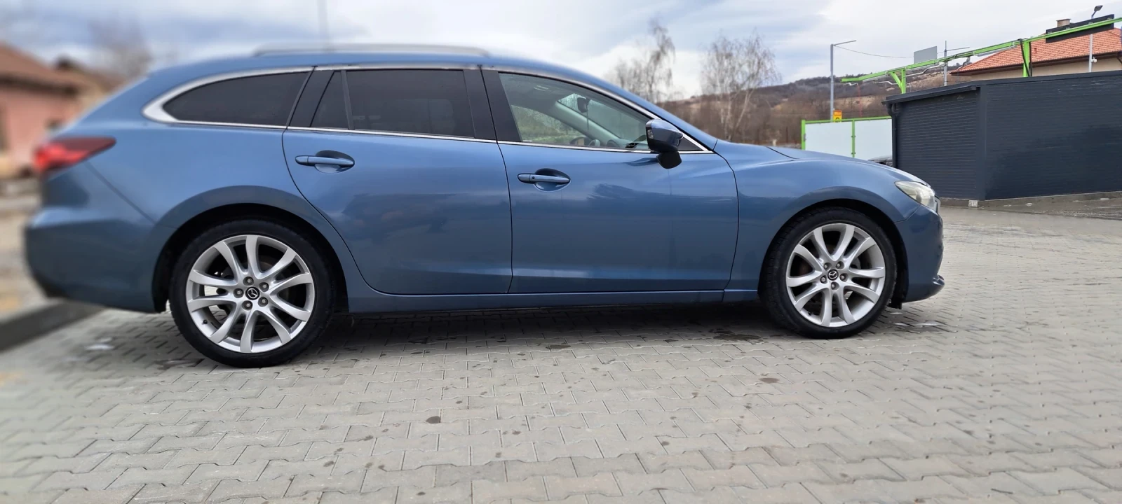 Mazda 6 2200 - изображение 5