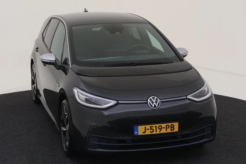 VW ID.3 1st Plus* 58kWh* Matrix* Дистроник* Подгрев - изображение 2