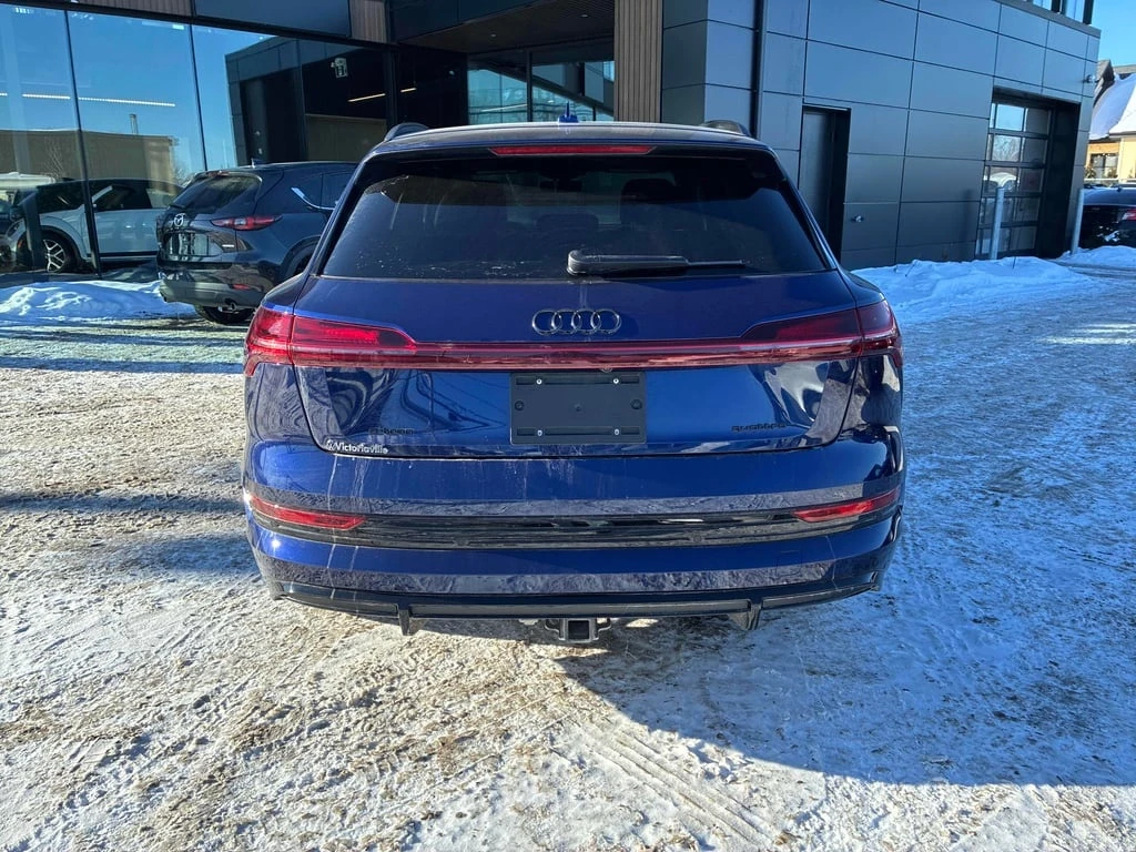 Audi E-Tron Progressiv * CARFAX * ОБДУХВАНЕ* 360* ПАНОРАМА - изображение 5