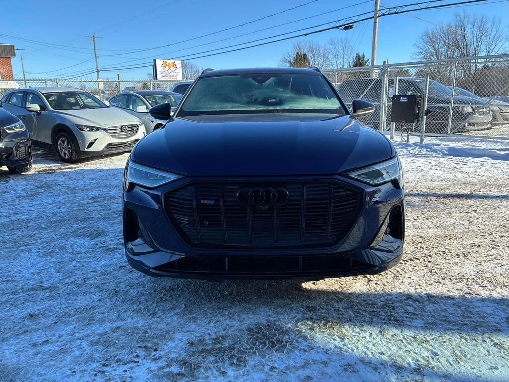 Audi E-Tron Progressiv * CARFAX * ОБДУХВАНЕ* 360* ПАНОРАМА - изображение 2