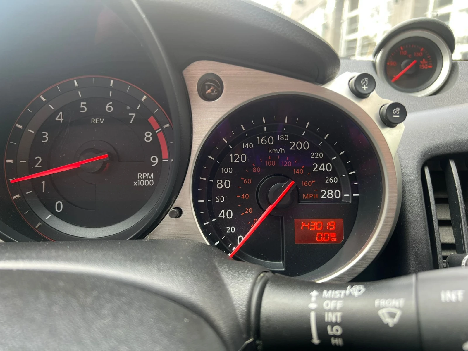 Nissan 370Z * KEYLESS* РЪЧКА* V6* , снимка 14 - Автомобили и джипове - 53828904