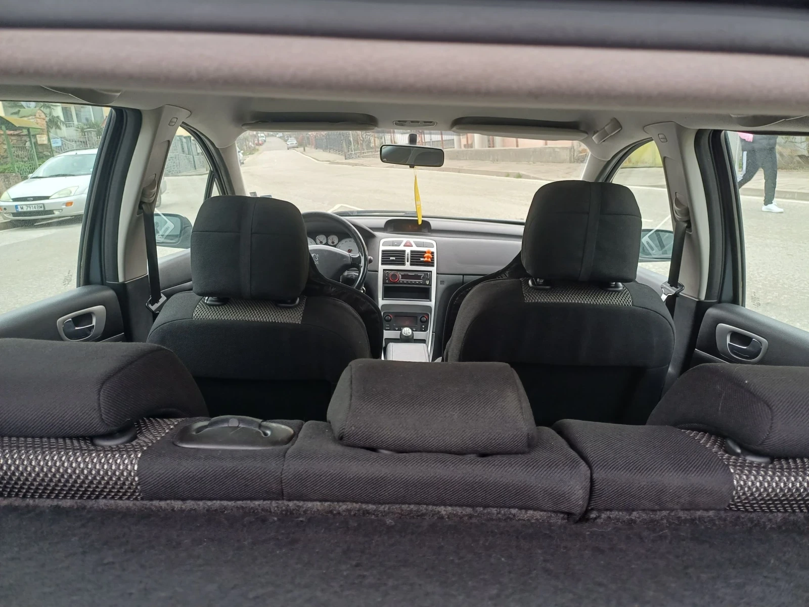 Peugeot 307 1.6 HDI, снимка 14 - Автомобили и джипове - 54167772