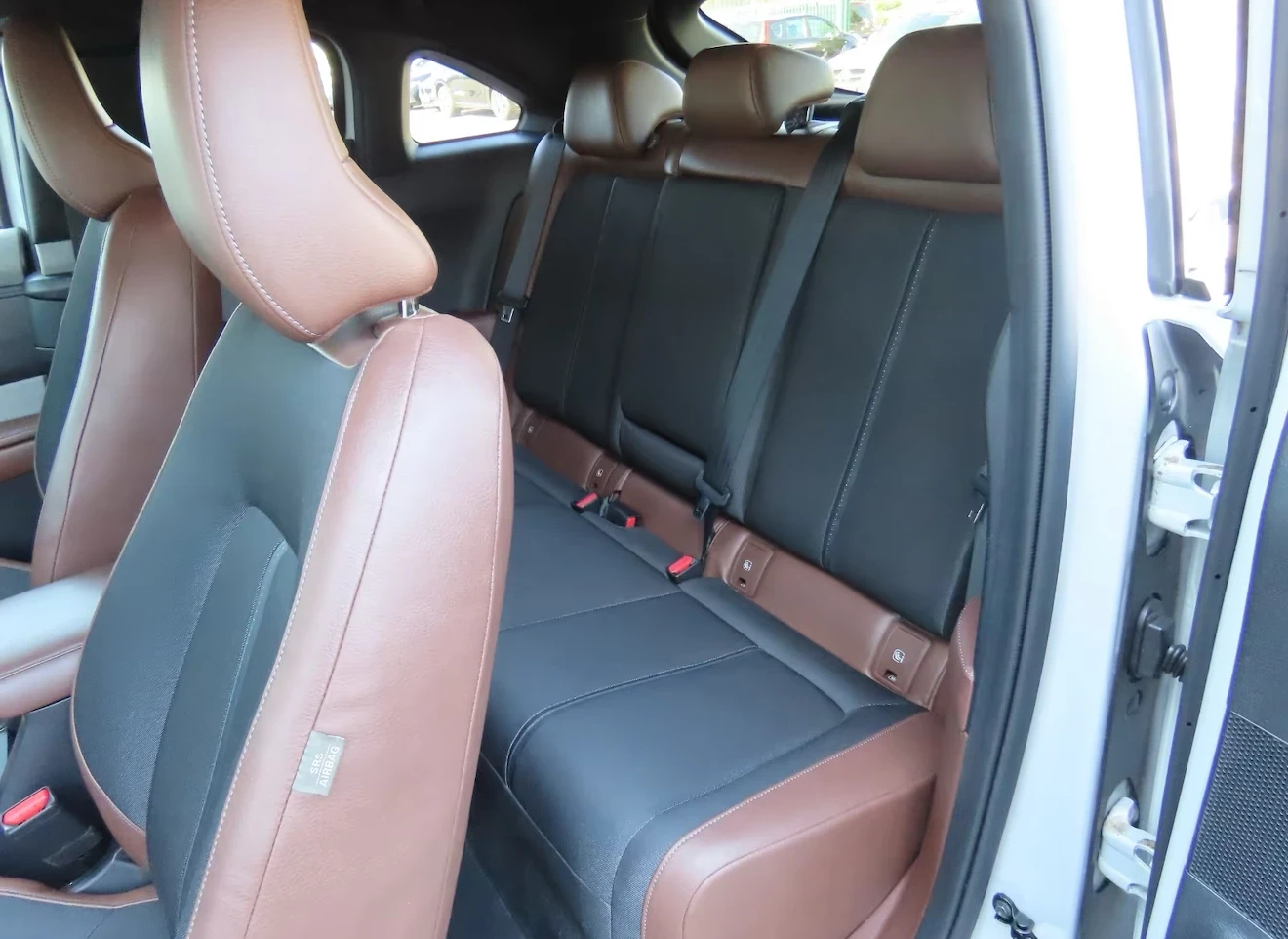 Mazda MX-30 35, 5 kWh e-Skyactive Leder 145 PS, снимка 7 - Автомобили и джипове - 54174098