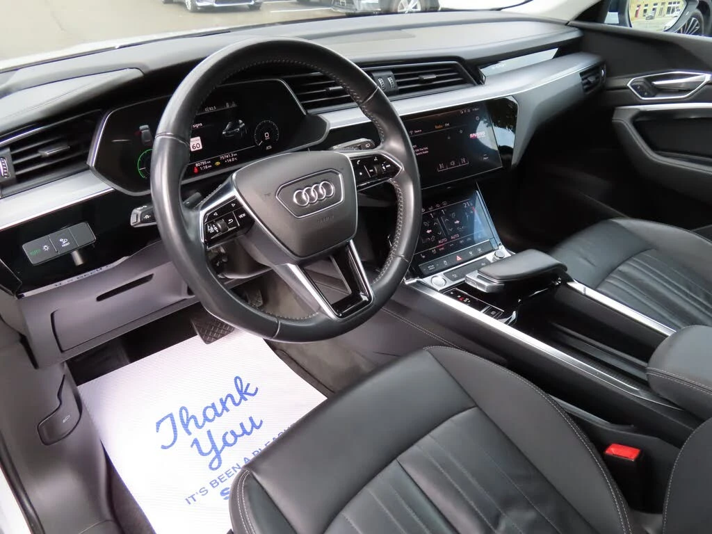 Audi E-Tron Progressiv* quattro* ����������* (���� �� ��) | Mobile.bg � ����������� 10