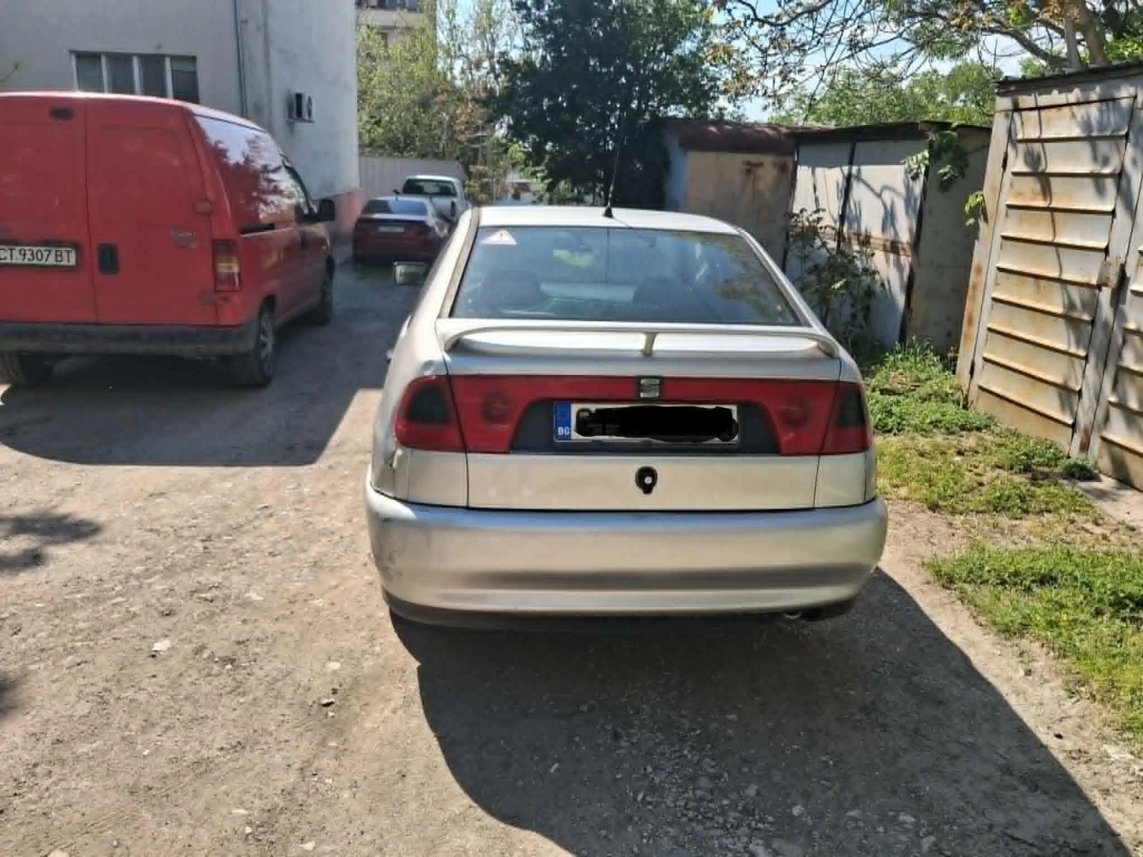 Seat Cordoba, снимка 3 - Автомобили и джипове - 54442620