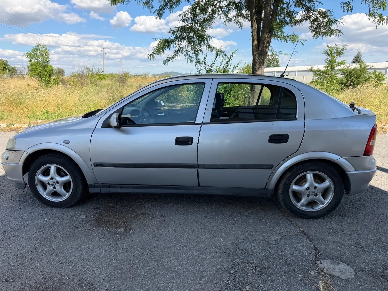 Opel Astra Газ - Климатик, снимка 3 - Автомобили и джипове - 54972229