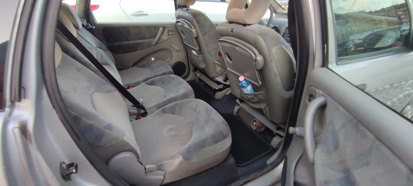 Citroen C4 Picasso, снимка 9 - Автомобили и джипове - 55104912