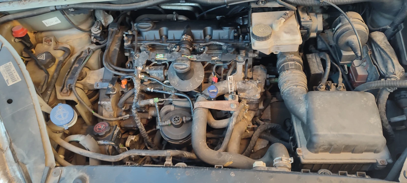 Citroen C4 Picasso, снимка 10 - Автомобили и джипове - 55104912