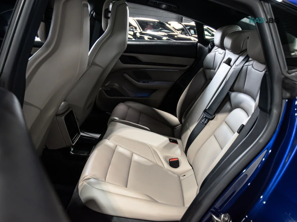 Porsche Taycan * 4S* АвтоКредит * (ЦЕНА ДО БГ), снимка 17 - Автомобили и джипове - 55124029