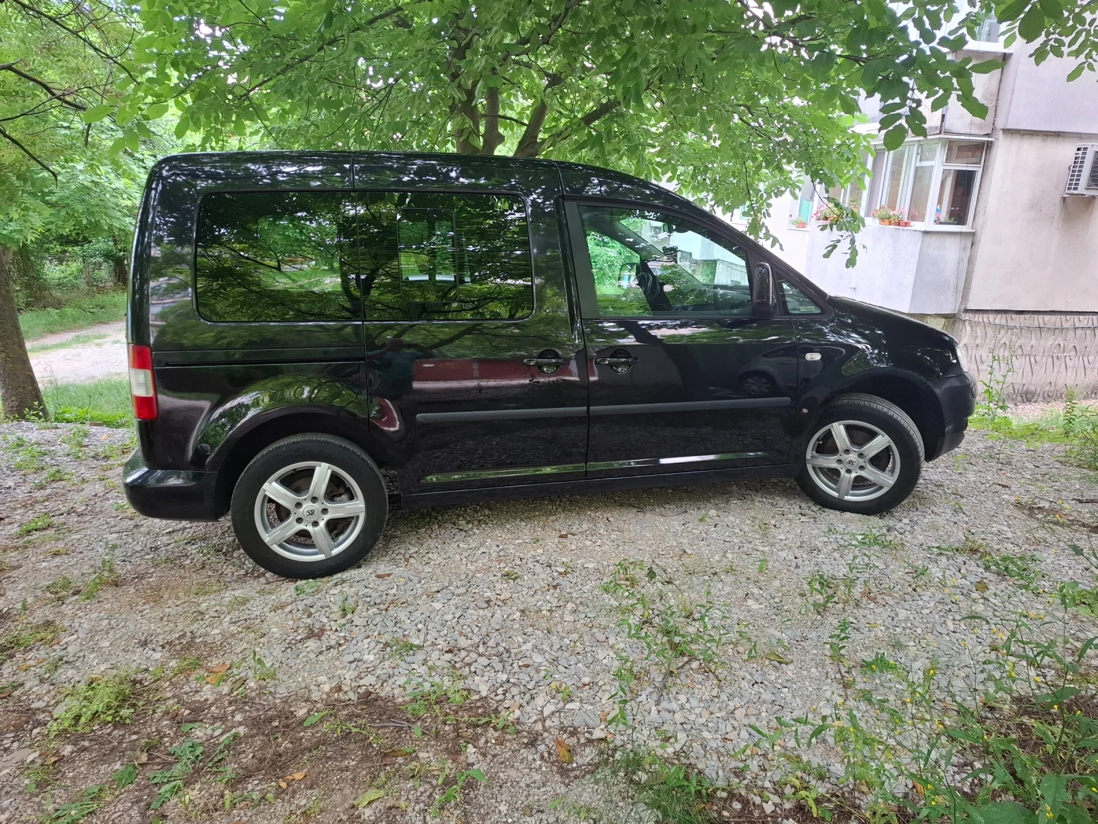 VW Caddy Life