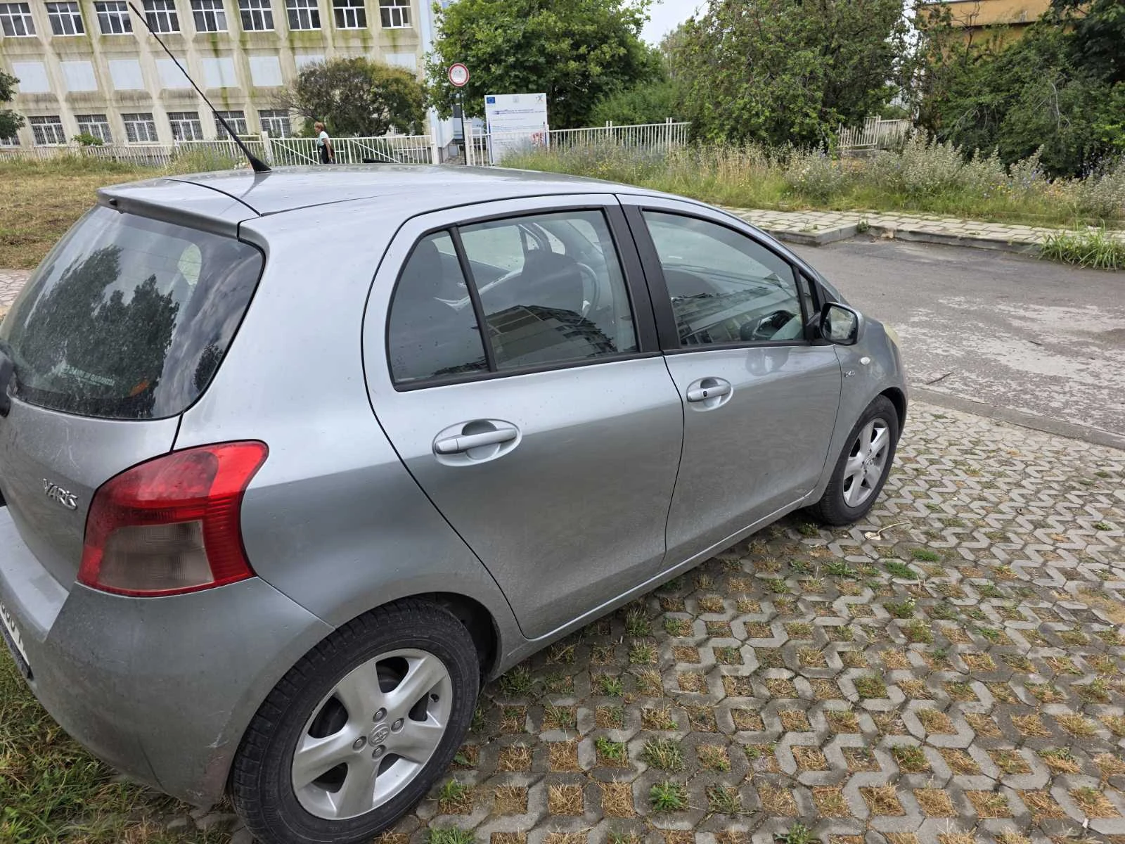 Toyota Yaris, снимка 3 - Автомобили и джипове - 55266588