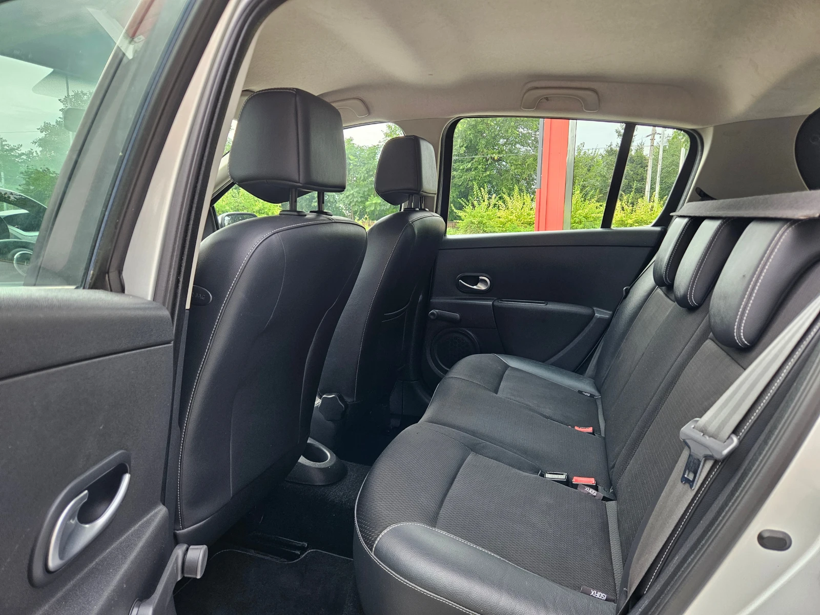 Renault Clio R 1.2, 75к.с., 169х.км.!!!, снимка 9 - Автомобили и джипове - 55409728