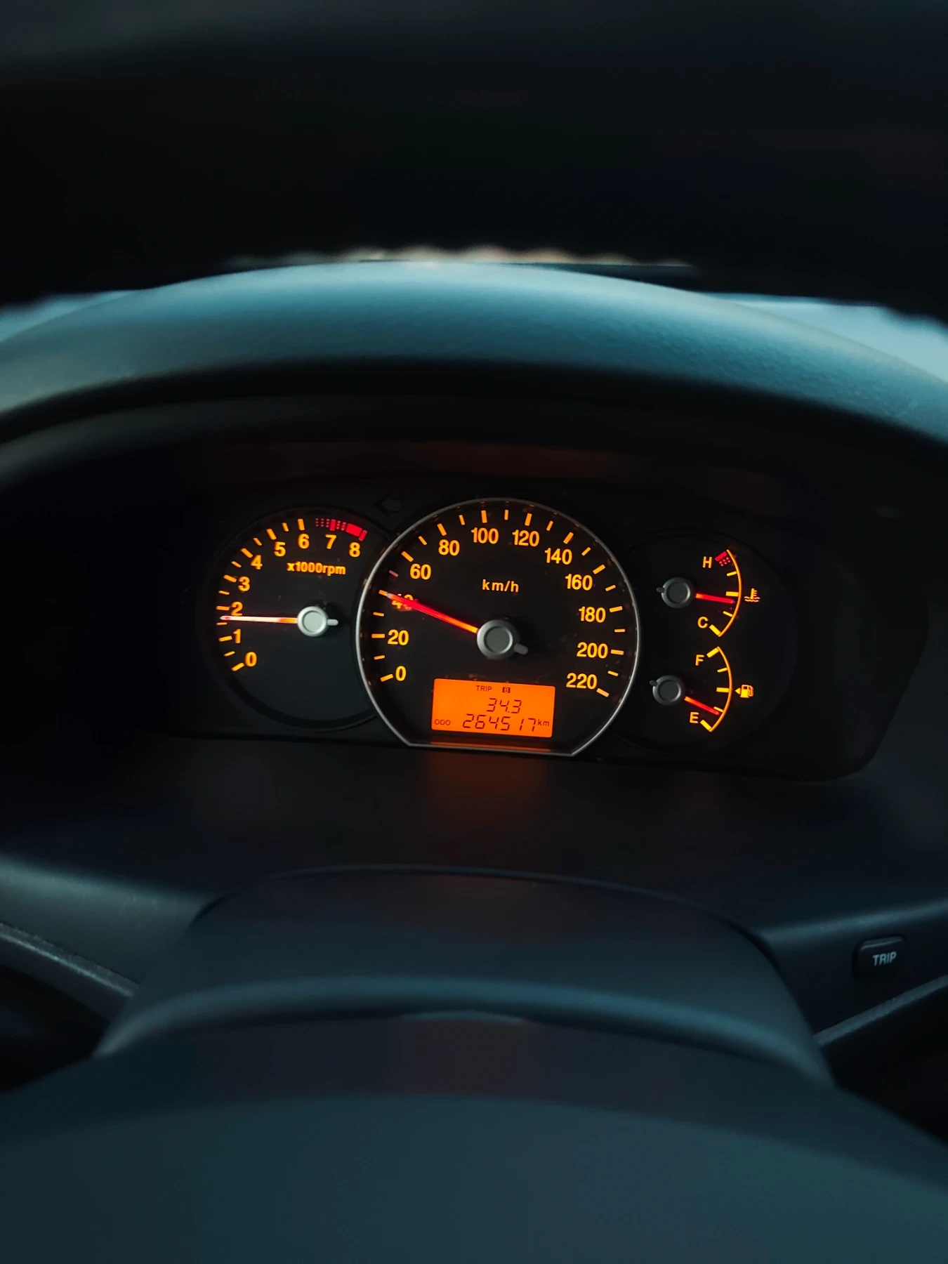 Kia Carens Газ, фейслифт, технически перфектна! , снимка 16 - Автомобили и джипове - 55906051