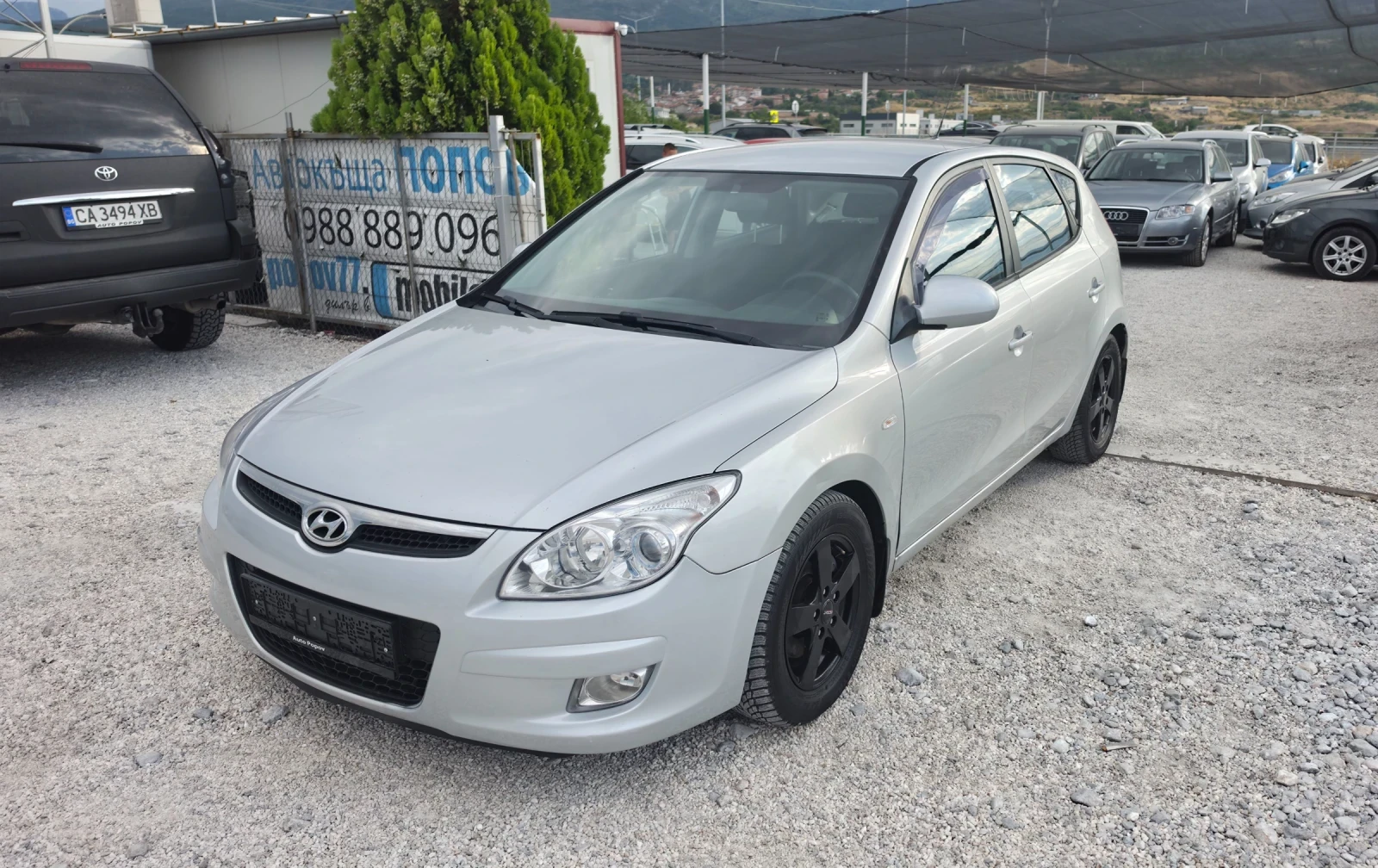 Hyundai I30 1.6CRDI. Хечбек.Отличен