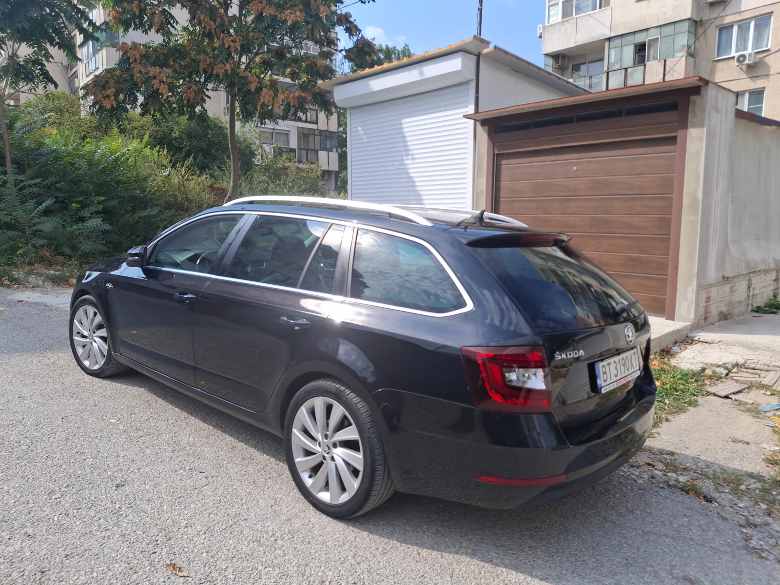 Skoda Octavia Laurin&Kleman 4?4, снимка 6 - Автомобили и джипове - 56042064