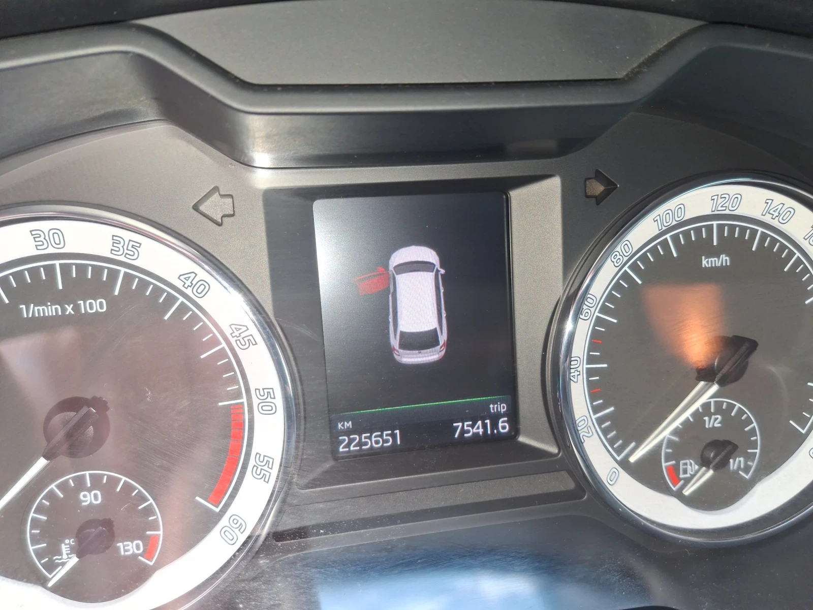 Skoda Octavia Laurin&Kleman 4?4, снимка 8 - Автомобили и джипове - 56042064