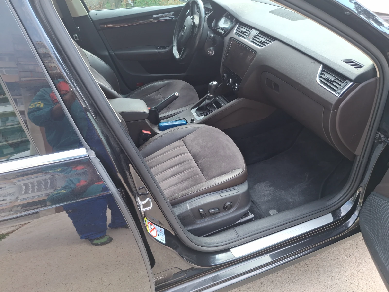 Skoda Octavia Laurin&Kleman 4?4, снимка 10 - Автомобили и джипове - 56042064