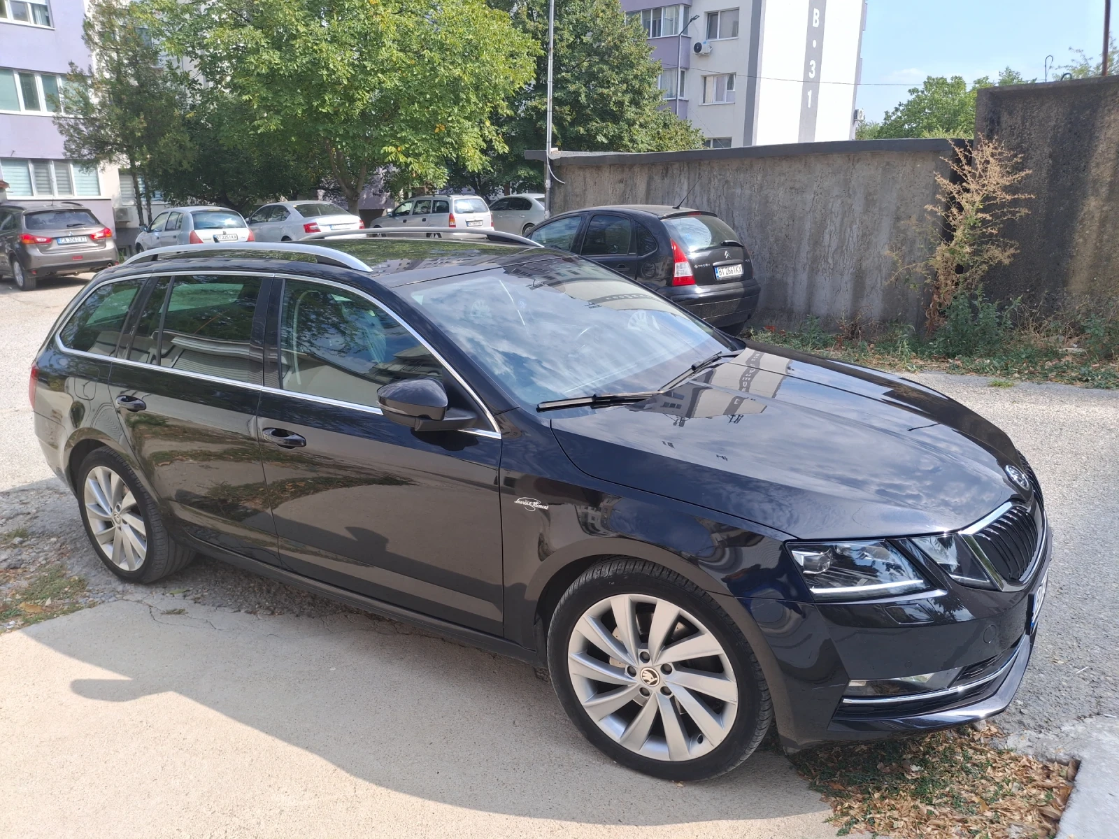 Skoda Octavia Laurin&Kleman 4?4, снимка 3 - Автомобили и джипове - 56042064