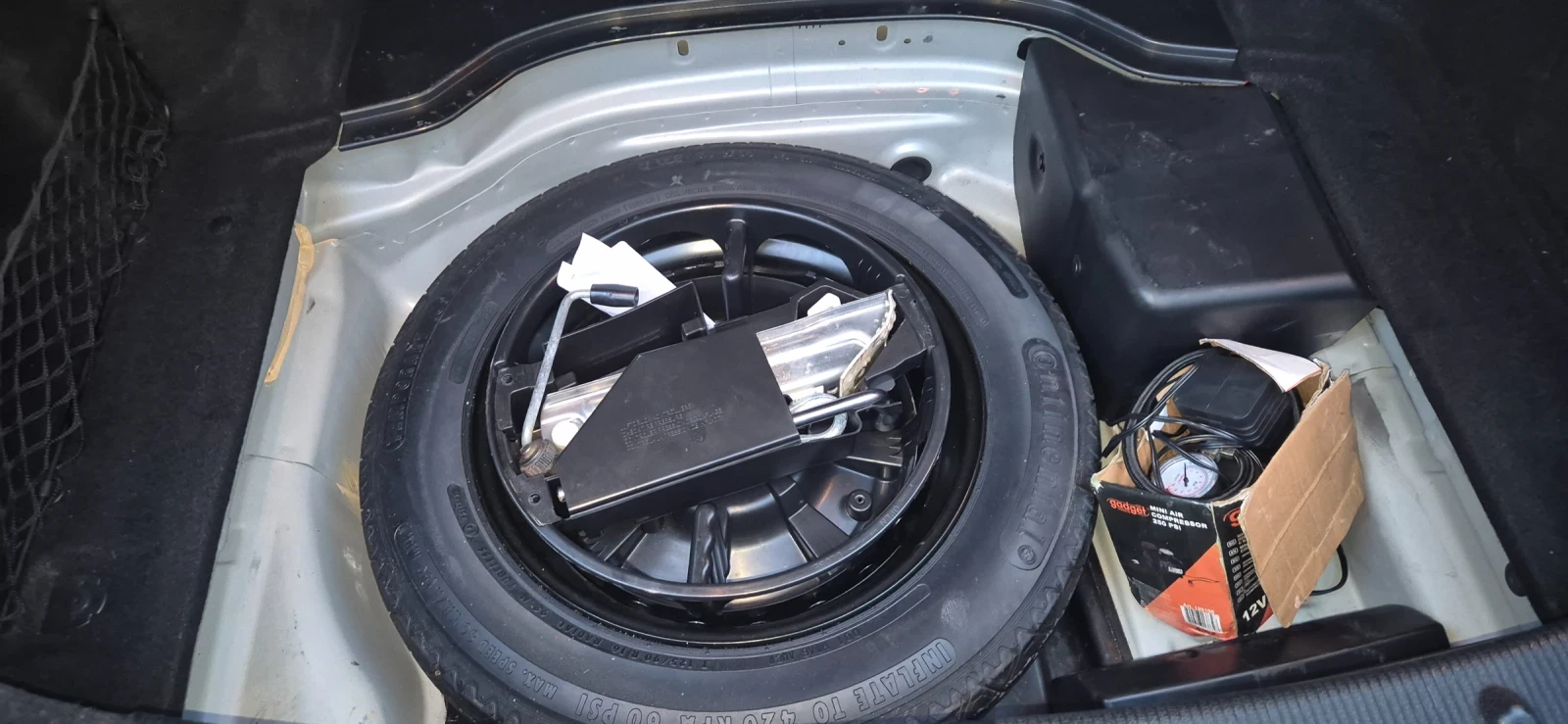Mercedes-Benz C 180, снимка 12 - Автомобили и джипове - 56087698