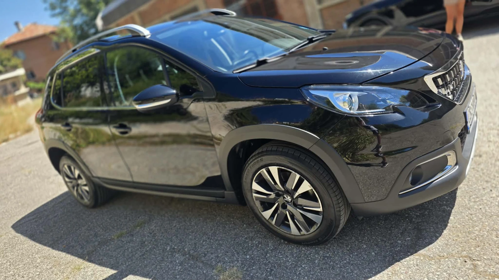 Peugeot 2008 Allure, снимка 11 - Автомобили и джипове - 56127730