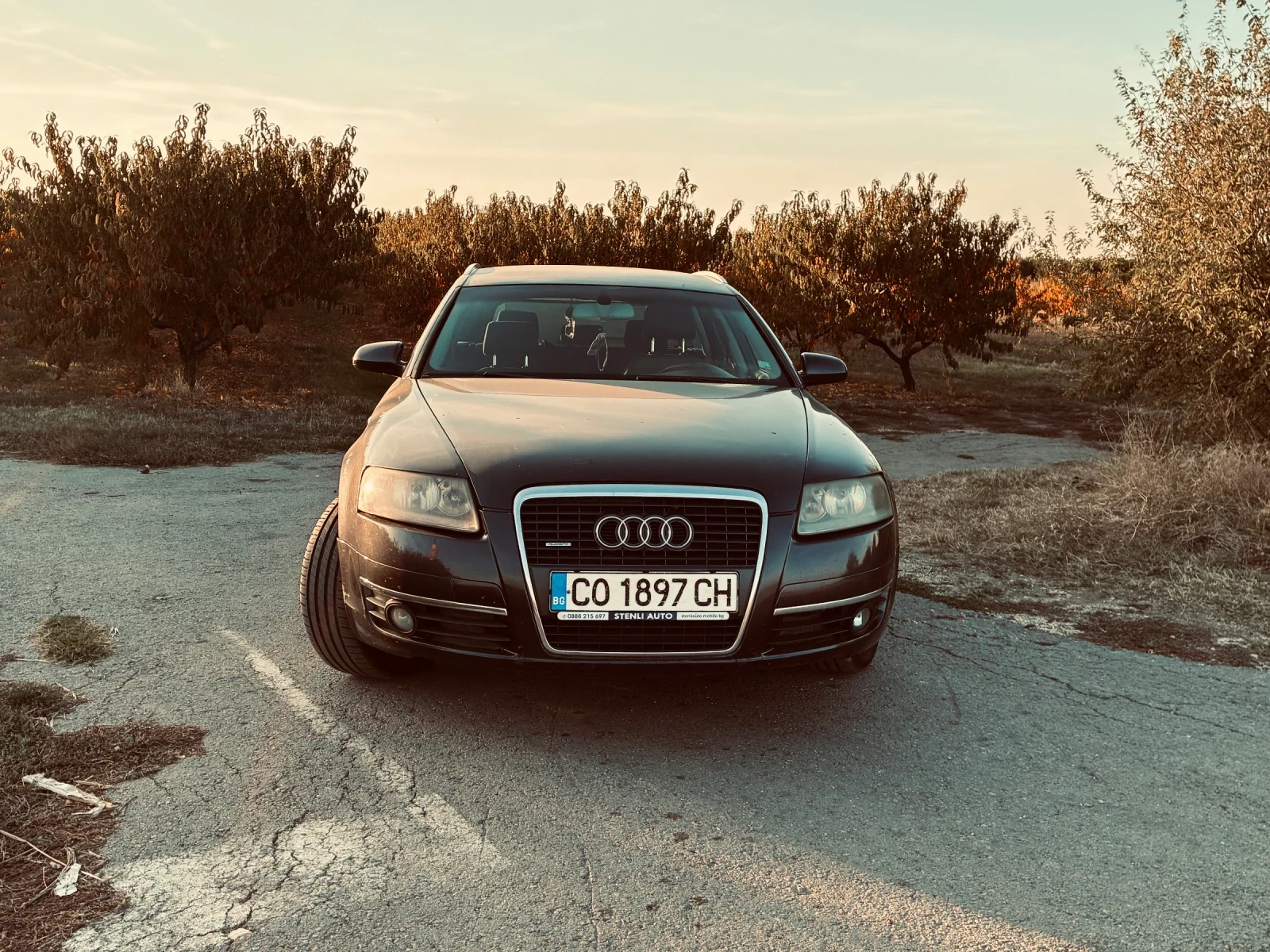 Audi A6, снимка 2 - Автомобили и джипове - 56426273