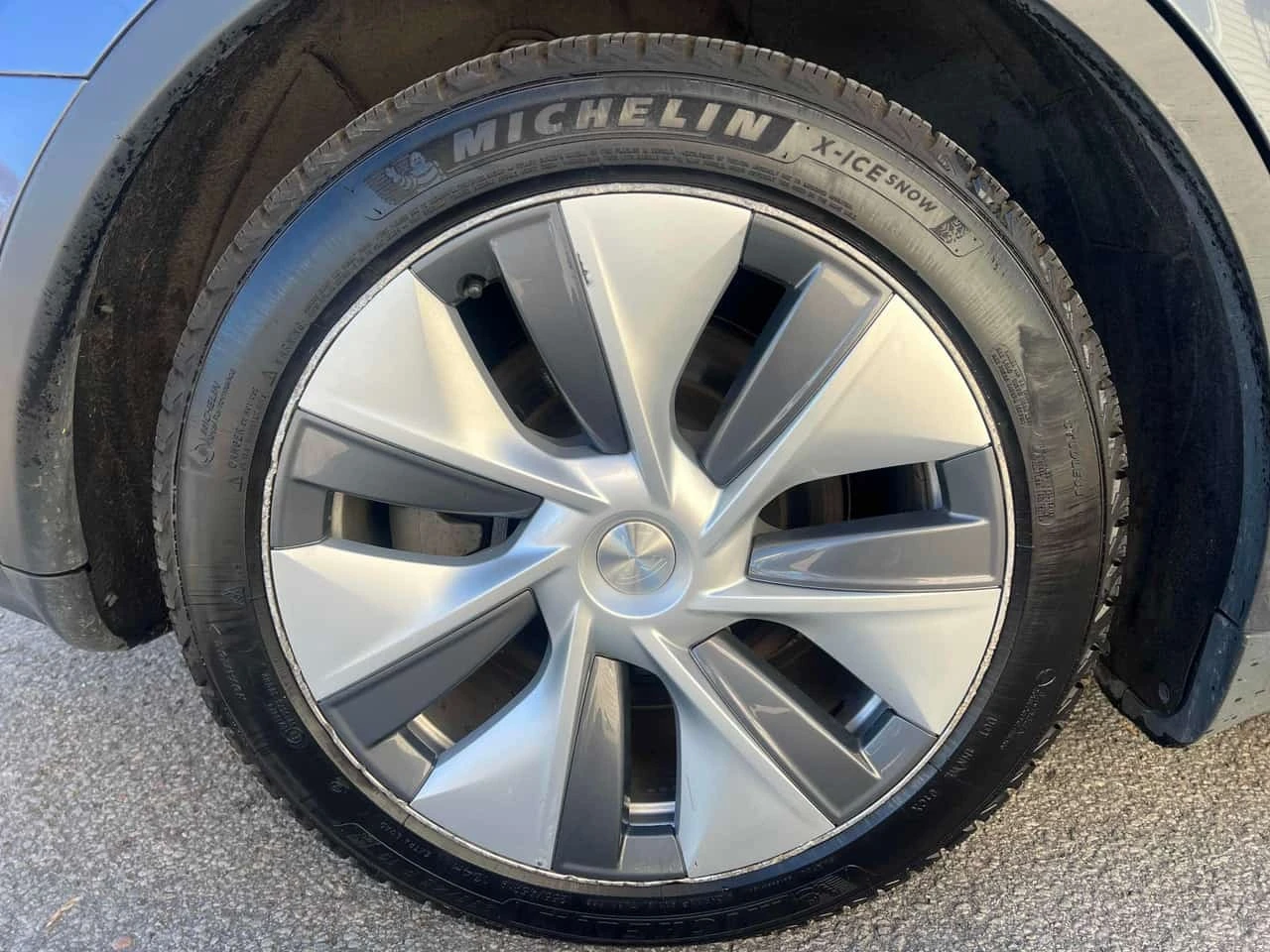 Tesla Model Y RWD * CARFAX * ��������������� *  | Mobile.bg � ����������� 7