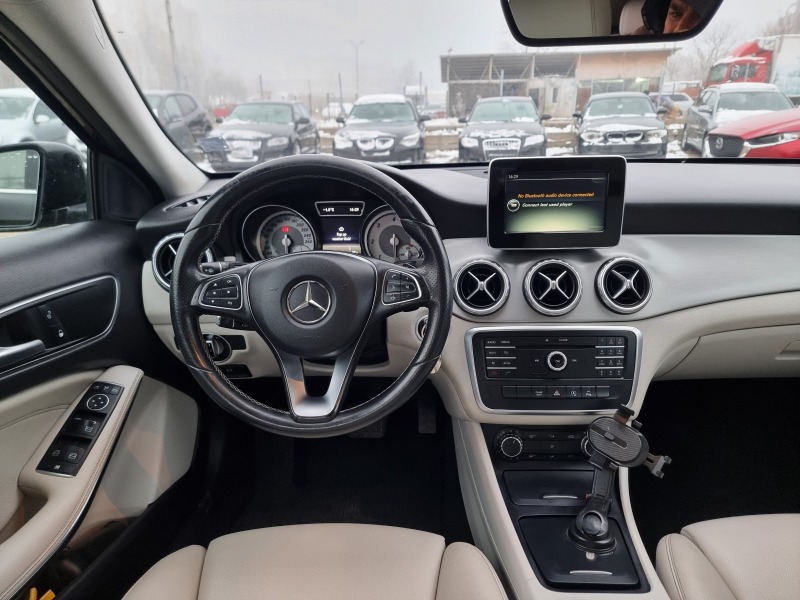 Mercedes-Benz GLA 200 200, снимка 12 - Автомобили и джипове - 43940887