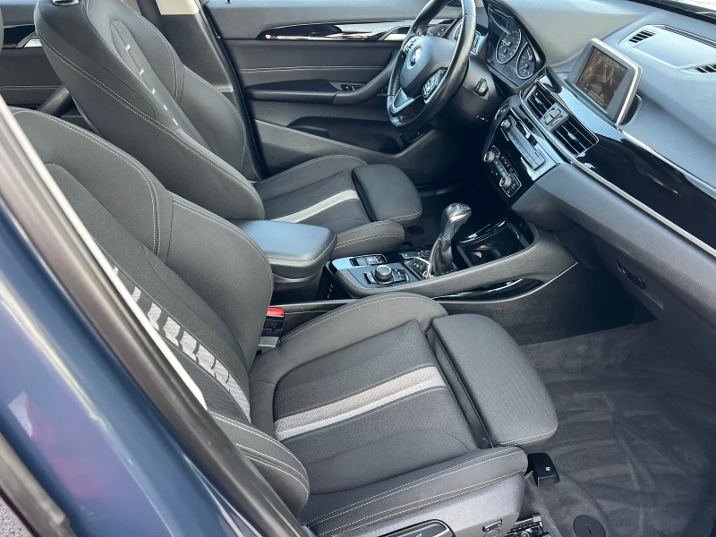 BMW X1 2.0D* AUT* X-DRIVE* 4x4* NAVI* SRIRT PAKET* 190ks*, снимка 8 - Автомобили и джипове - 52503034