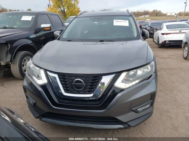 Nissan Rogue, снимка 2 - Автомобили и джипове - 48784295