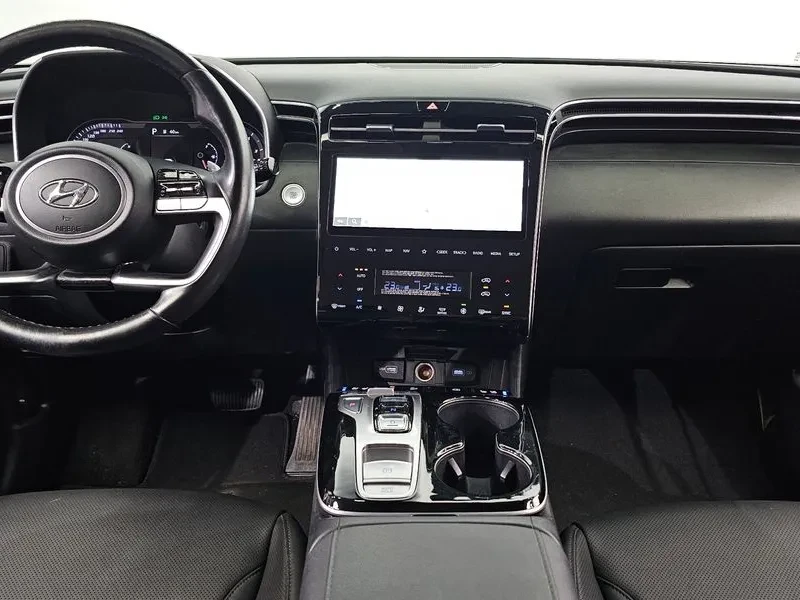 Hyundai Tucson 2.0 4WD MODERN, снимка 7 - Автомобили и джипове - 55802154