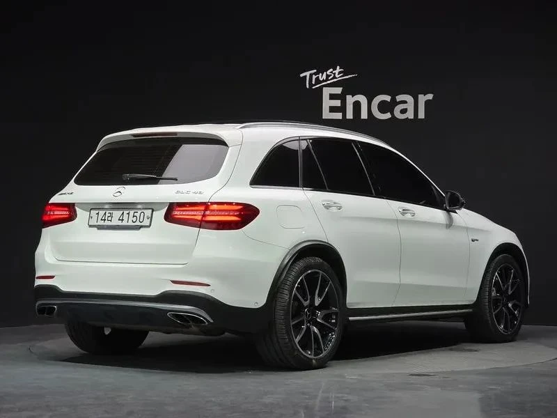 Mercedes-Benz GLC 43 AMG, снимка 2 - Автомобили и джипове - 56690349