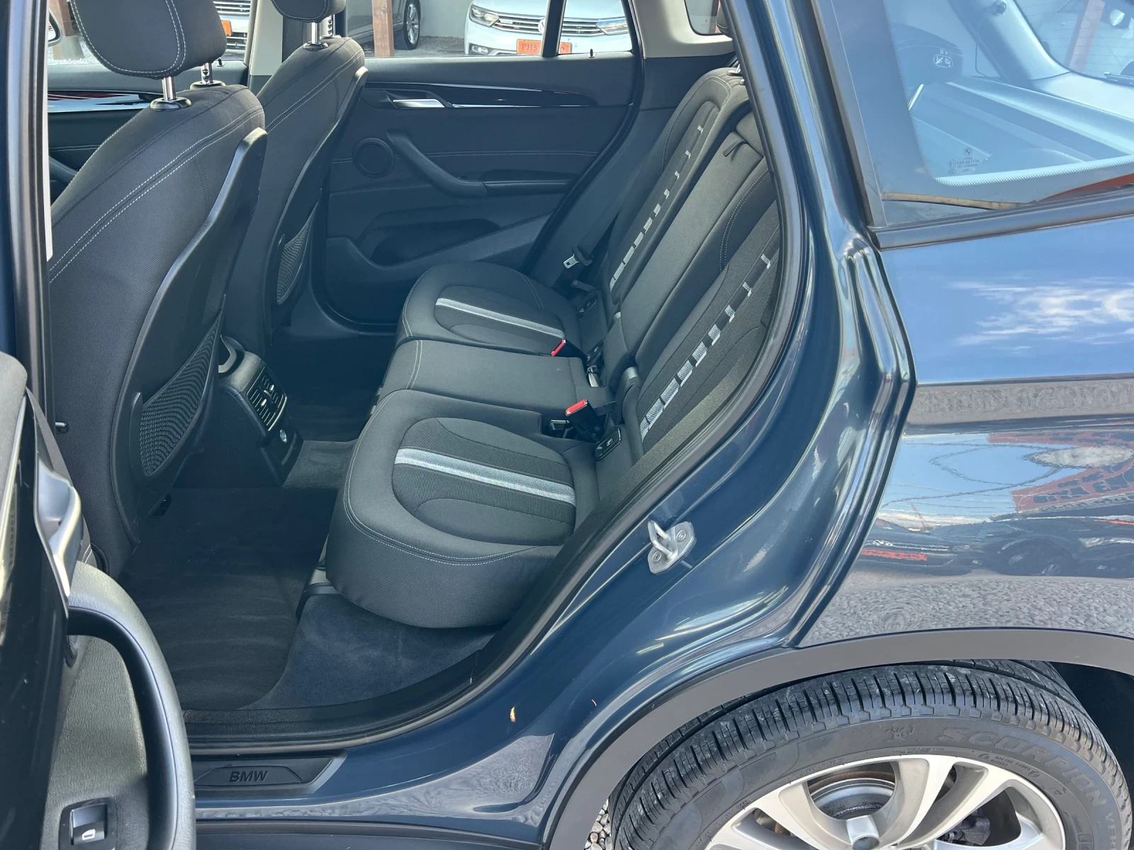 BMW X1 2.0D* AUT* X-DRIVE* 4x4* NAVI* SRIRT PAKET* 190ks* | Mobile.bg   15