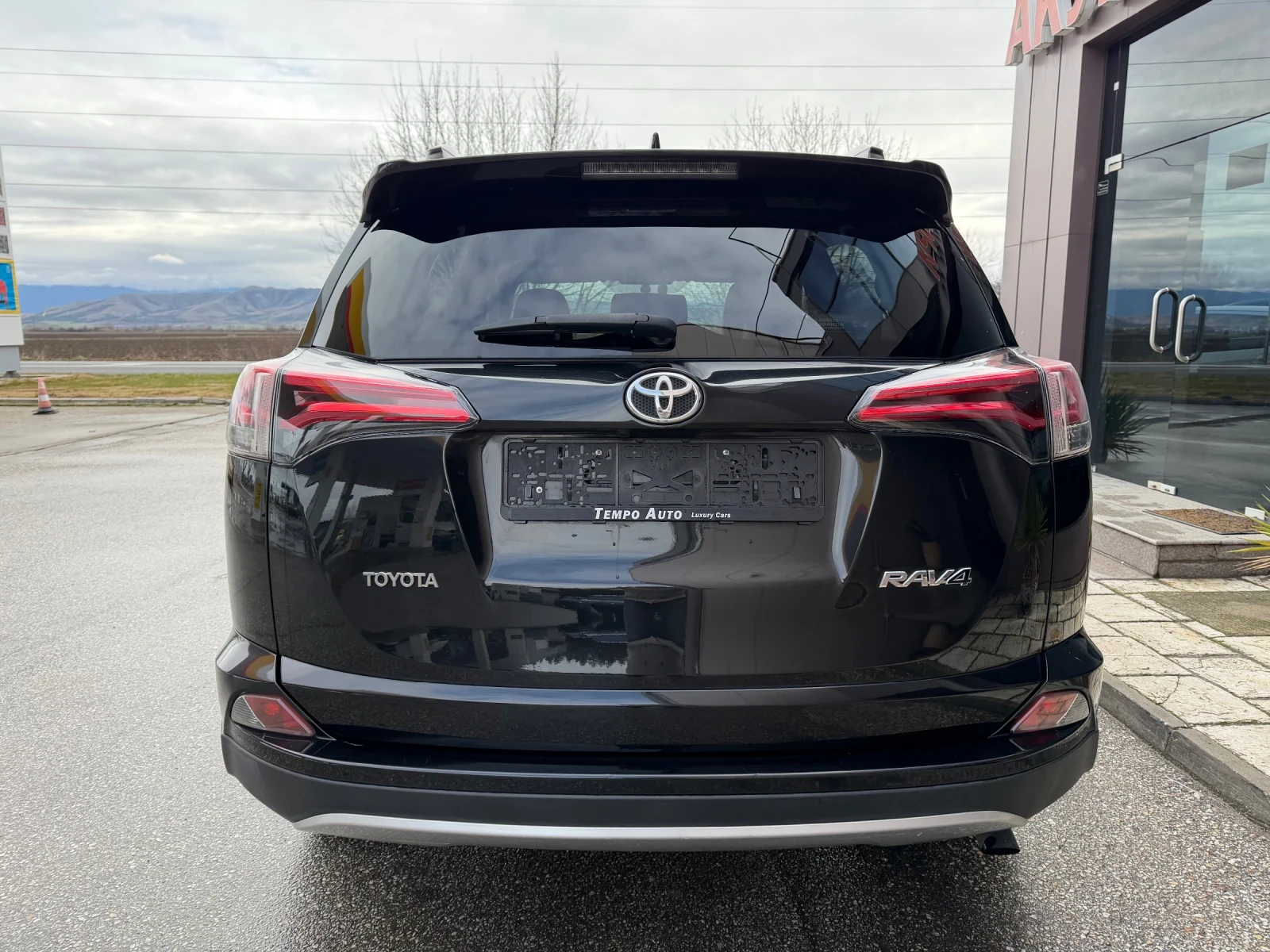 Toyota Rav4 2.0D4D-FACE-NAVI-����-143�.� | Mobile.bg � ����������� 5