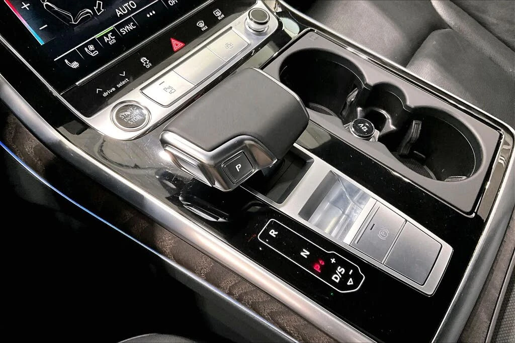 Audi Q7 2021| TECHNIK| MATRIX| DISTRONIK| B&O| PANO| HEAD-, снимка 12 - Автомобили и джипове - 53817036