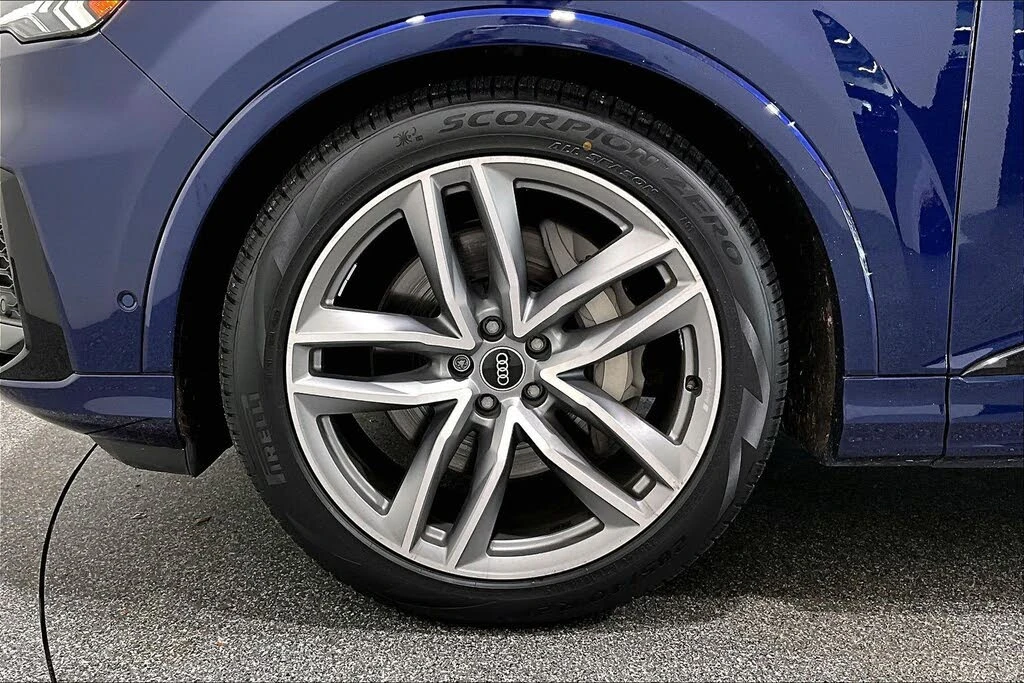 Audi Q7 2021| TECHNIK| MATRIX| DISTRONIK| B&O| PANO| HEAD-, снимка 8 - Автомобили и джипове - 53817036