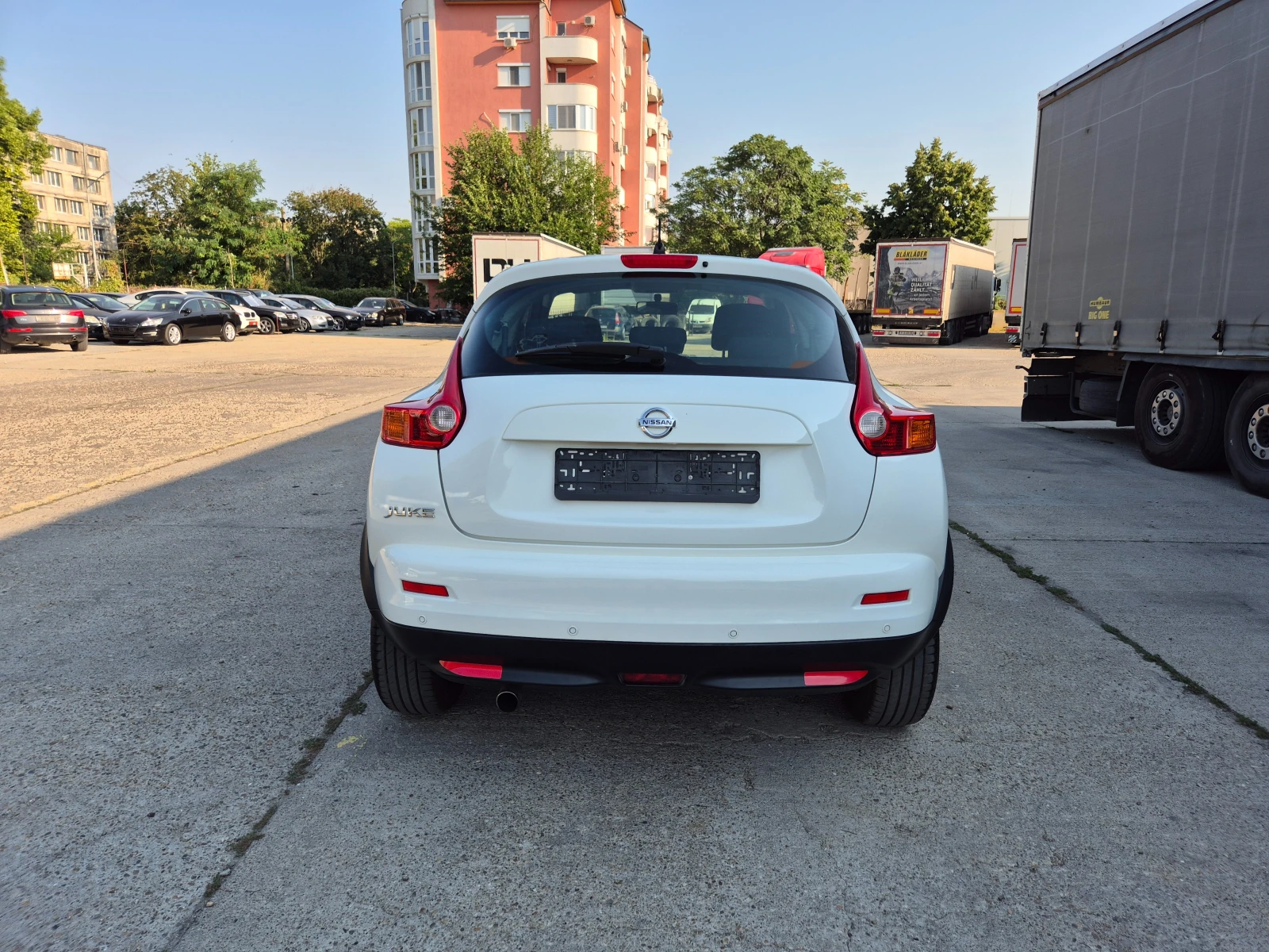 Nissan Juke 1.6i-Бензин-Италия, снимка 3 - Автомобили и джипове - 55592939